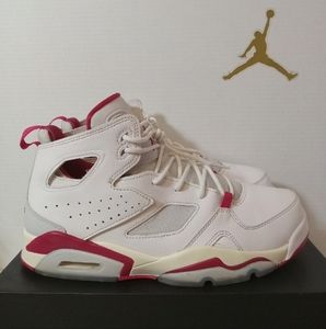 Jordan Flight Club '91 "Mystic Hibiscus" Size 9.5 (2022)